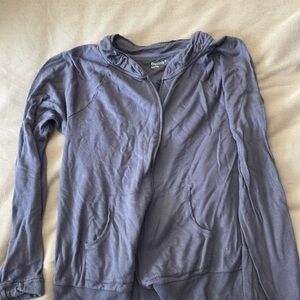 Gap body zip up